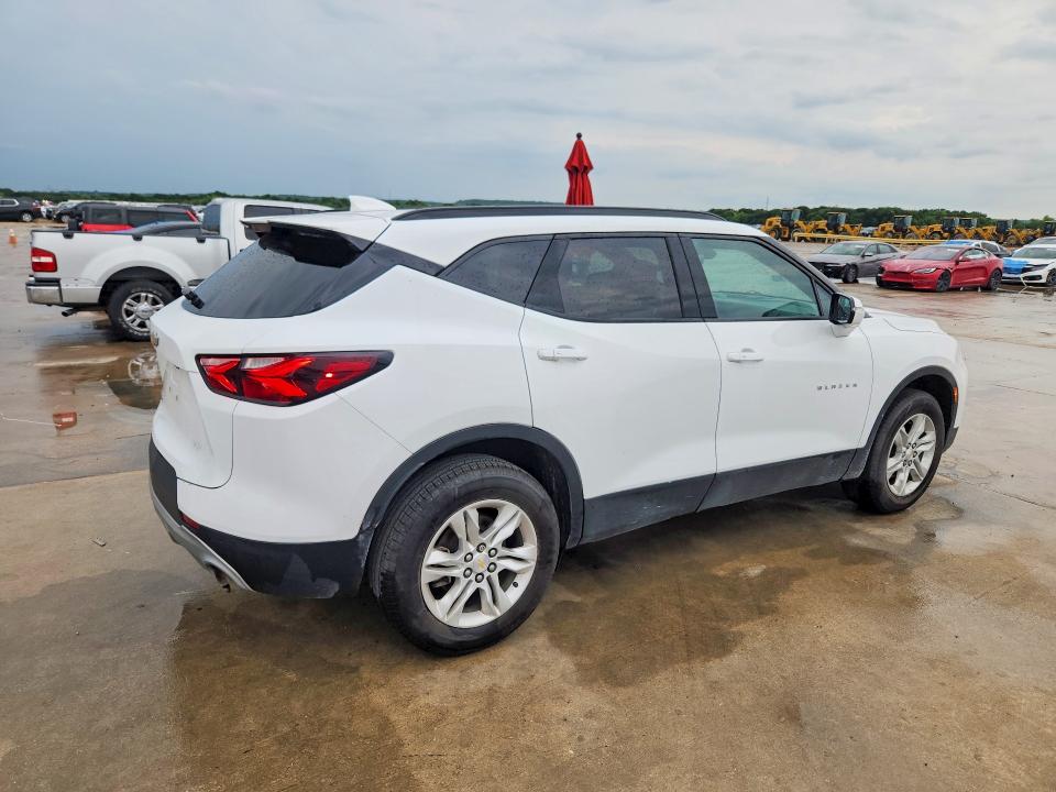 2022 Chevrolet Blazer VIN 3GNKBCR49NS196182 COPART salvage auction — NORMAL WEAR, Tx - Certificate Of Title (P), sold $6,200 on 2026-07-09 (photo 3)