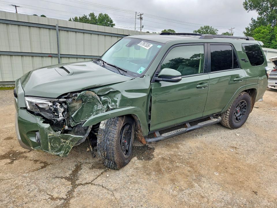 2022 Toyota 4runner VIN JTERU5JR5N5982376 — COPART salvage auction photo