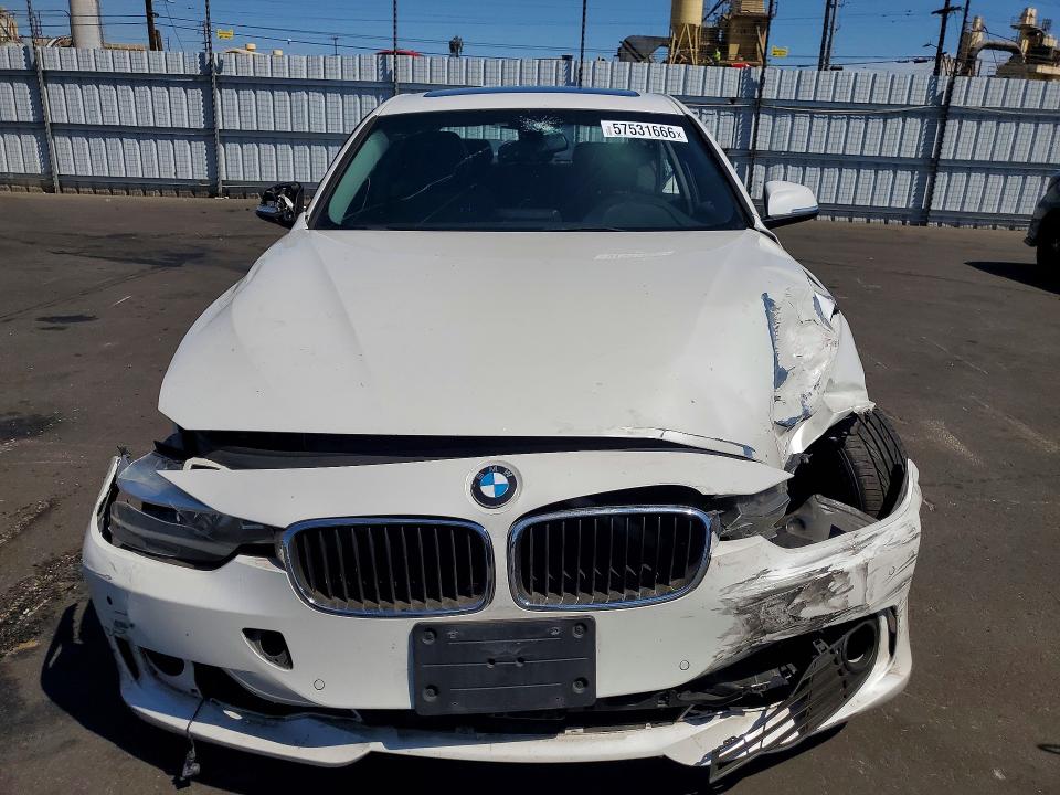 2015 BMW 3er VIN WBA3A5G55FNS83710 COPART salvage auction — FRONT END, Ca - Acq Bos - Post Sale - Salvage, sold $900 on 2026-07-09 (photo 5)