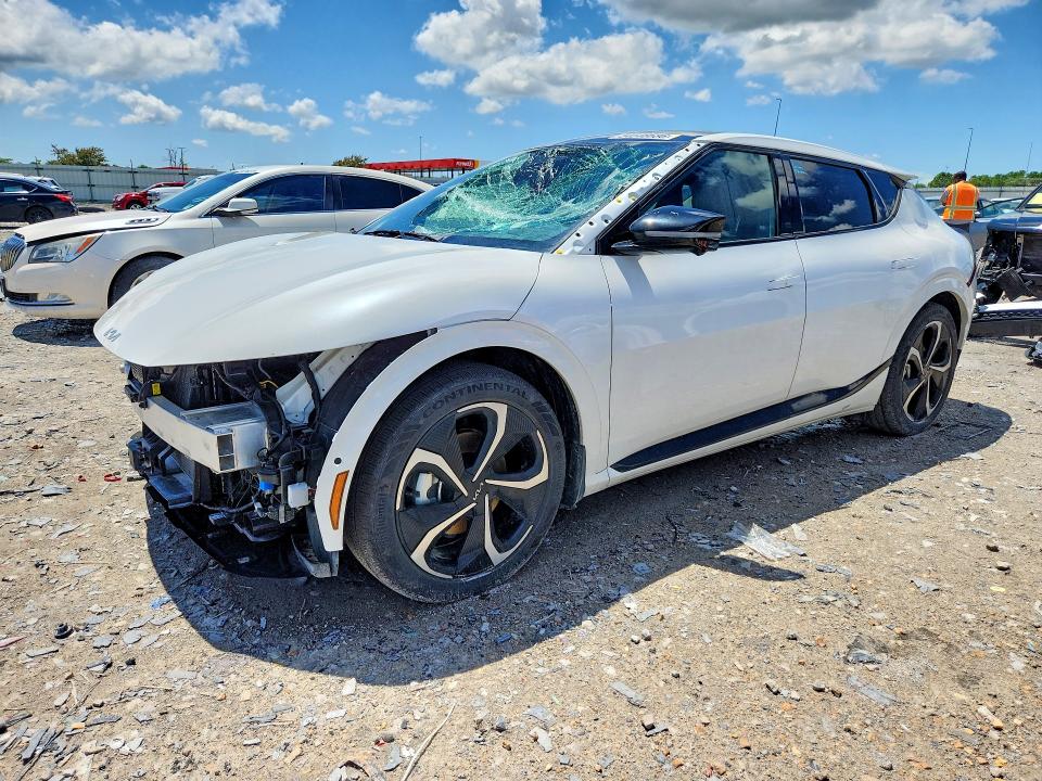 2024 Kia Ev6 VIN KNDC4DLC2R5206015 COPART salvage auction — FRONT END, Il - Salvage Certificate, sold $13,800 on 2026-07-29 (photo 1)