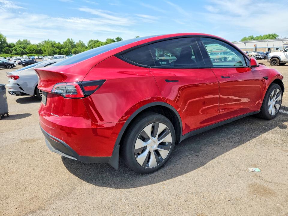 2022 Tesla Model y VIN 7SAYGDEE4NF331427 COPART salvage auction — FRONT END, Ct - Cert Of Title-Salvage, sold $10,100 on 2026-07-10 (photo 3)