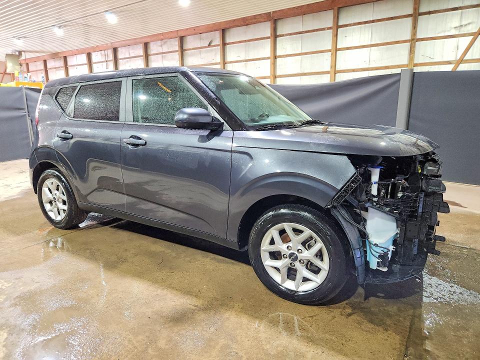 2025 Kia Soul VIN KNDJ23AU4S7254242 COPART salvage auction — FRONT END, Fl - Certificate Of Title, sold $4,500 on 2026-07-06 (photo 4)
