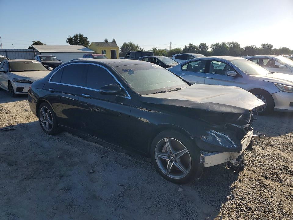 2018 Mercedes-benz E-klasse VIN WDDZF4KB8JA403995 COPART salvage auction — FRONT END, Ca - Dis/Dlr/Exp Only Clean Title, sold $3,350 on 2026-07-28 (photo 4)