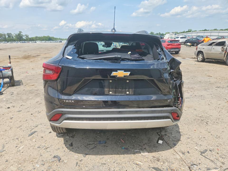 2025 Chevrolet Trax VIN KL77LHEP5SC249063 COPART salvage auction — REAR END, VA - CERT OF TITLE - SALVAGE, sold $4,450 on 2026-07-29 (photo 6)