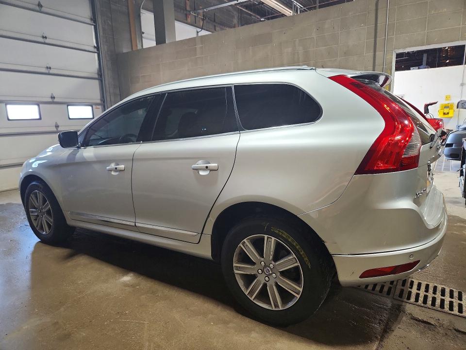 2016 Volvo VIN YV449MRK3G2888936 COPART salvage auction — SIDE, Mn - Cert Of Title-Salvage, sold $4,850 on 2026-08-06 (photo 2)