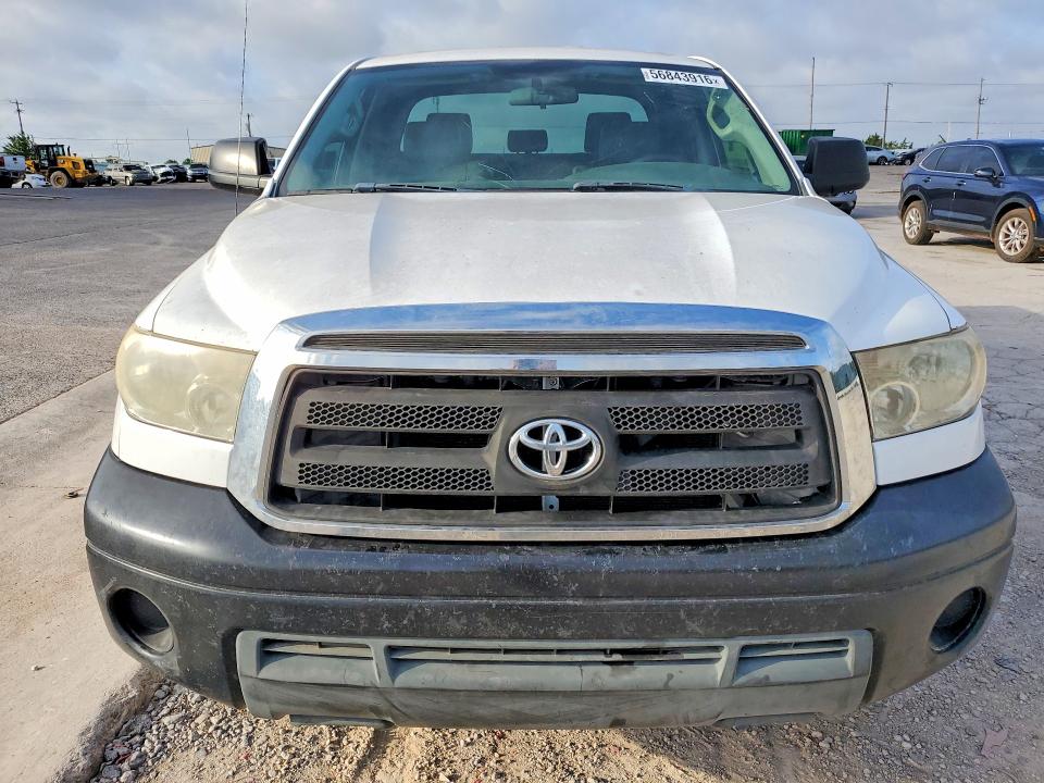 2013 Toyota Tundra VIN 5TFRM5F11DX055840 COPART salvage auction — NORMAL WEAR, Ok - Certificate Of Title (P), sold $5,900 on 2026-07-02 (photo 5)