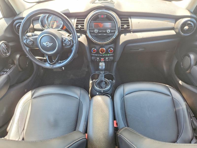 2015 Mini Cooper VIN WMWXS5C51FT829015 COPART salvage auction — VANDALISM, Ca - Salvage Certificate, sold $1,100 on 2026-08-10 (photo 8)