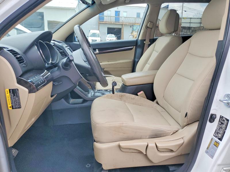 2012 Kia Sorento VIN 5XYKT4A65CG242498 COPART salvage auction — MINOR DENT/SCRATCHES, Ky - Certificate Of Title, sold $875 on 2026-07-10 (photo 7)