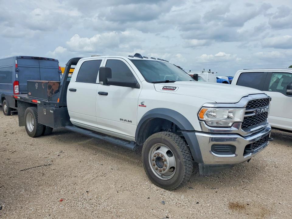 2022 Ram 5500 VIN 3C7WRNEL6NG300065 COPART salvage auction — MINOR DENT/SCRATCHES, Tx - Certificate Of Title, sold $17,500 on 2026-07-14 (photo 4)