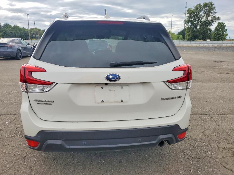 2022 Subaru Forester VIN JF2SKAPC9NH437319 COPART salvage auction — FRONT END, Or - Salvage Title Certificate, sold $200 on 2026-07-27 (photo 6)