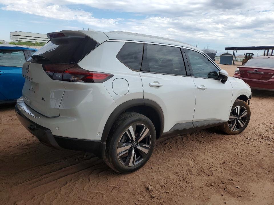 2025 Nissan Rogue VIN JN8BT3CA2SW002049 COPART salvage auction — FRONT END, Az - Cert Of Title - Salvage, sold $4,000 on 2026-07-21 (photo 3)