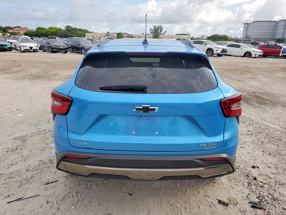 2025 Chevrolet Trax VIN KL77LKEP4SC280107 COPART salvage auction — ROLLOVER, FL - CERT OF TITLE SLVG REBUILDABLE, sold $1,900 on 2026-07-24 (photo 6)