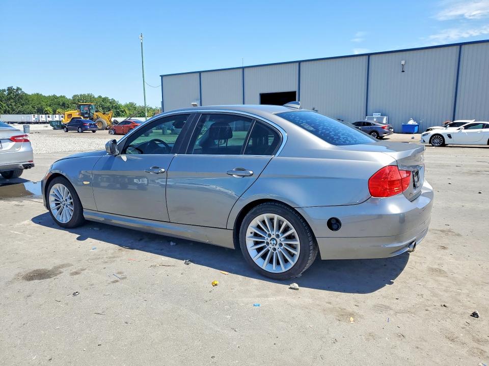 2011 BMW 3er VIN WBAPN7C51BA781847 COPART salvage auction — MINOR DENT/SCRATCHES, Tx - Certificate Of Title (P), sold $4,250 on 2026-07-06 (photo 2)