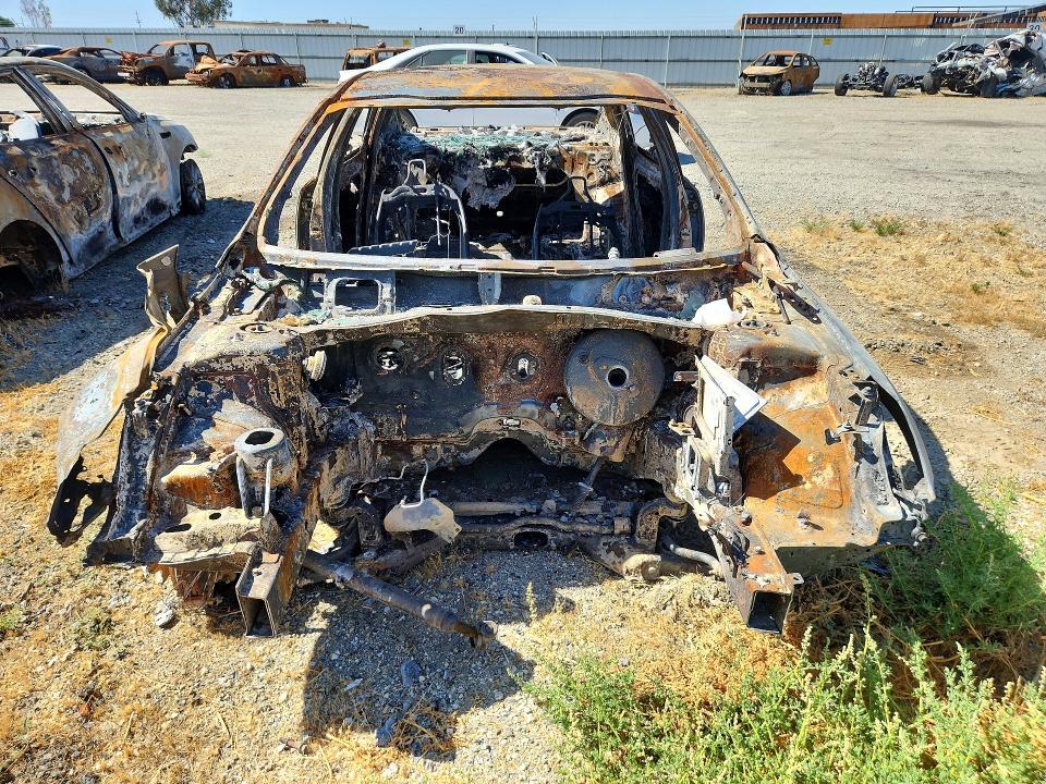2018 Kia Optima VIN 5XXGT4L33JG235298 COPART salvage auction — BURN, CA - NON-REPAIRABLE VEHICLE CERT, sold $225 on 2026-07-17 (photo 5)