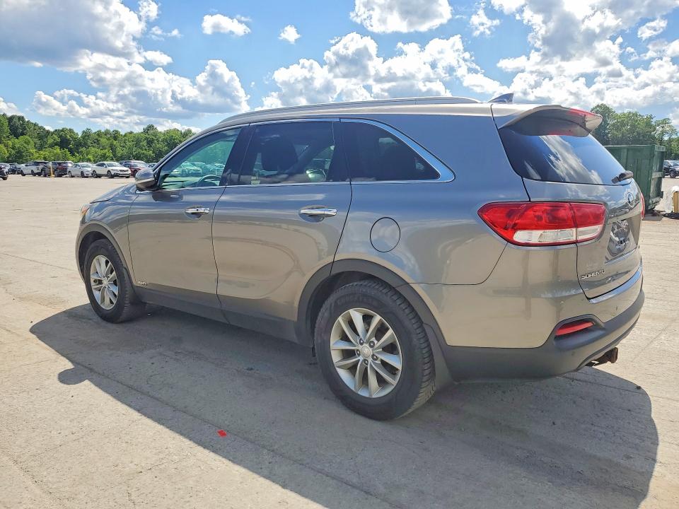 2017 Kia Sorento VIN 5XYPGDA31HG291981 COPART salvage auction — MINOR DENT/SCRATCHES, Mt - Certificate Of Title, sold $1,850 on 2026-07-23 (photo 2)