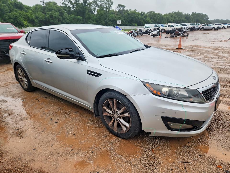 2012 Kia VIN 5XXGN4A71CG031165 COPART salvage auction — FRONT END, Fl - Cert Of Title Slvg Rebuildable, sold $350 on 2026-07-07 (photo 4)