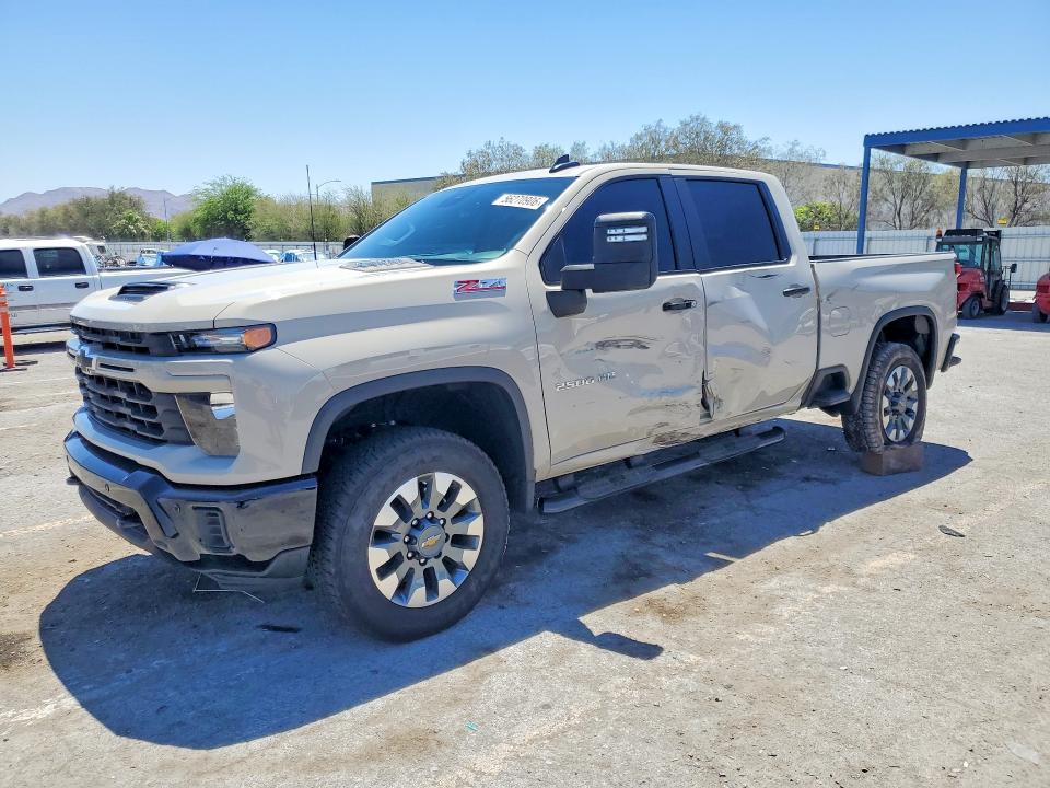2026 Chevrolet Silverado VIN 2GC4KME72T1133196 — COPART salvage auction photo