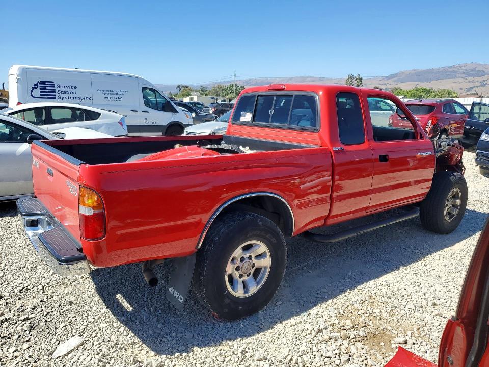 2000 Toyota Tacoma VIN 5TEWN72NXYZ706868 COPART salvage auction — FRONT END, CA - SALVAGE CERTIFICATE, sold $200 on 2026-07-21 (photo 3)