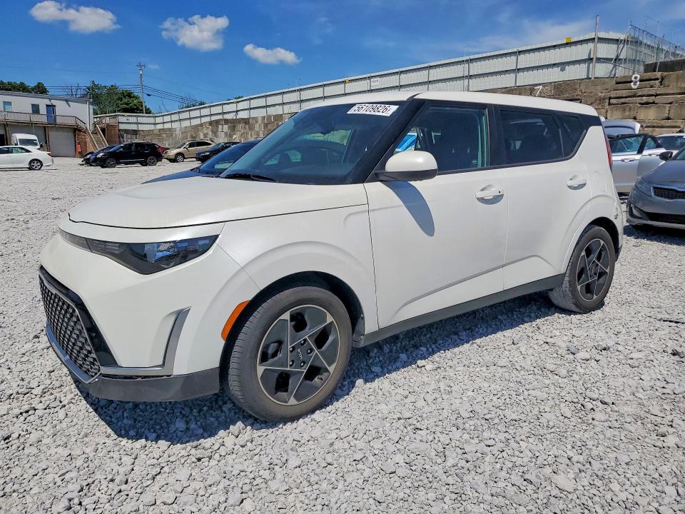 2023 Kia VIN KNDJ33AU9P7871835 COPART salvage auction — SIDE, Oh - Cert Of Title-Salvage, sold $4,000 on 2026-07-10 (photo 1)