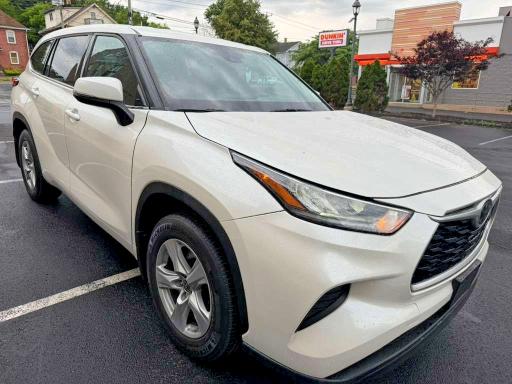2020 Toyota Highlander VIN 5TDCZRBHXLS045636 COPART salvage auction — MINOR DENT/SCRATCHES, Nj - Certificate Of Title, sold $15,900 on 2026-09-02 (photo 4)