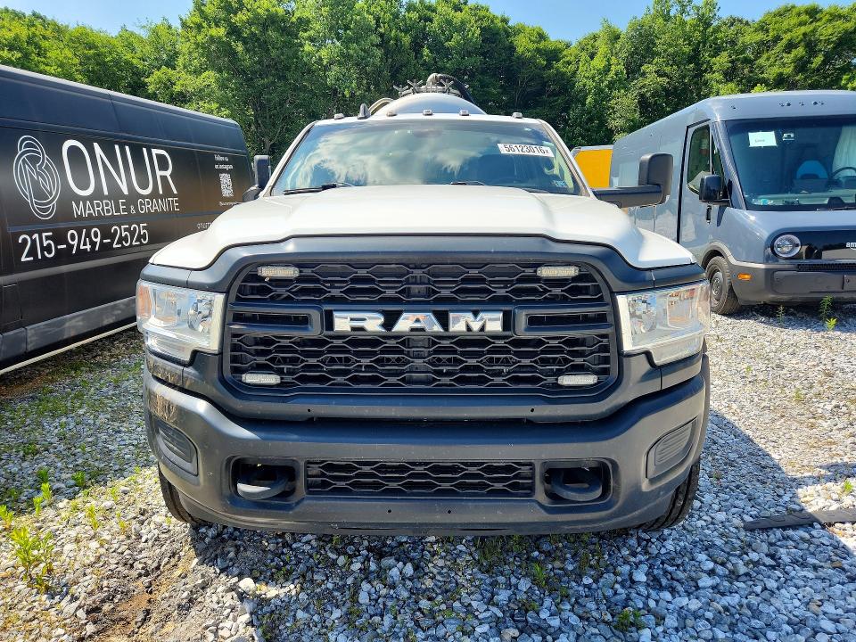 2020 Ram 5500 VIN 3C7WRMBL6LG199072 COPART salvage auction — SIDE, Pa - Certificate Of Salvage, sold $11,100 on 2026-07-15 (photo 5)