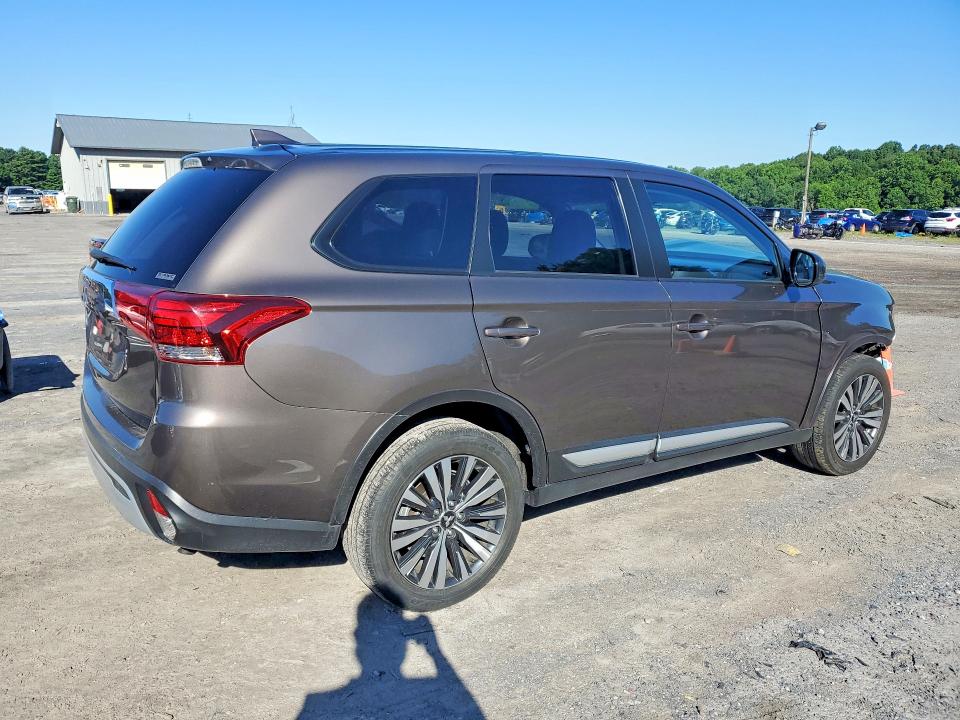 2020 Mitsubishi Outlander VIN JA4AZ3A31LZ007070 COPART salvage auction — FRONT END, PA - CERTIFICATE OF SALVAGE, sold $4,150 on 2026-07-16 (photo 3)