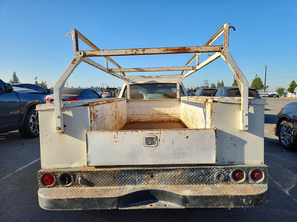 1987 Toyota Pickup VIN JT5RN55T2H7008737 COPART salvage auction — UNDERCARRIAGE, Ca - Dis/Dlr/Exp Only Clean Title, sold $1,400 on 2026-07-14 (photo 6)
