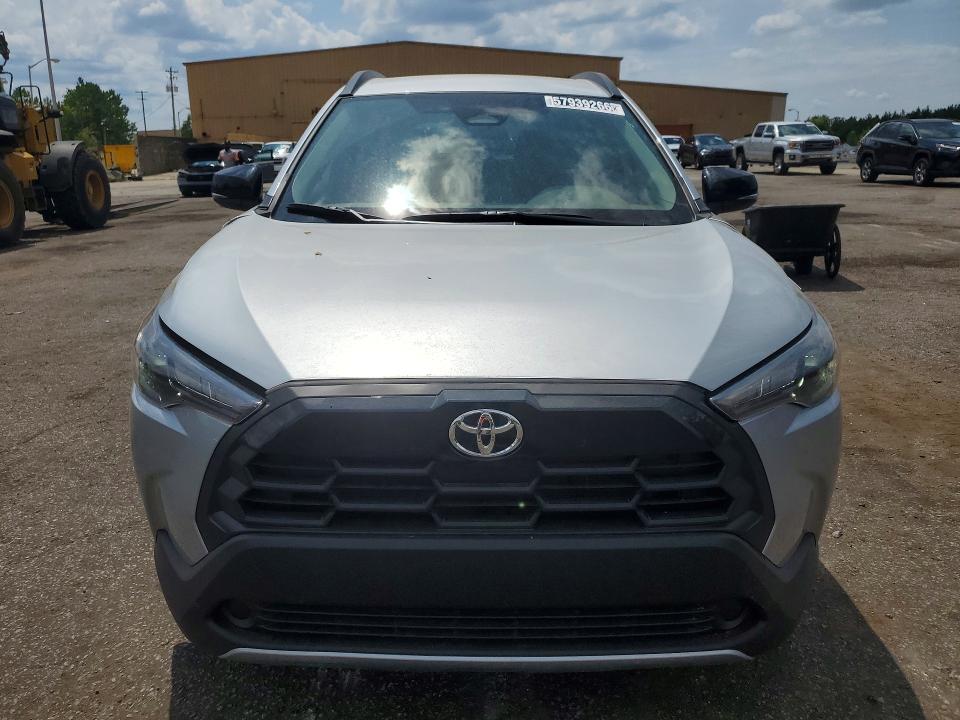 2026 Toyota Corolla cross VIN 7MUCAAAG4TV177721 COPART salvage auction — SIDE, Sc - Certificate Of Title, sold $9,600 on 2026-07-09 (photo 5)