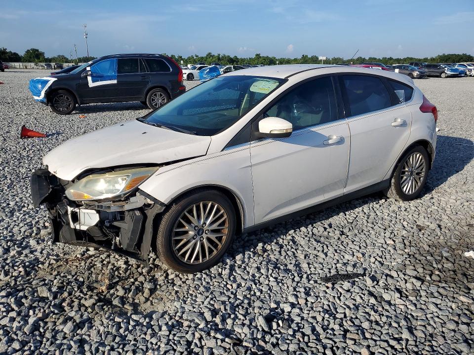 2012 Ford VIN 1FAHP3M24CL420476 COPART salvage auction — FRONT END, FL - CERT OF TITLE SLVG REBUILDABLE, sold $375 on 2026-07-02 (photo 1)