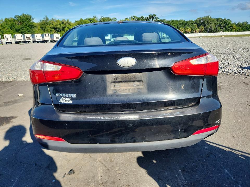 2014 Kia Forte VIN KNAFX4A61E5215975 COPART salvage auction — FRONT END, Fl - Cert Of Title Slvg Rebuildable, sold $425 on 2026-07-15 (photo 6)
