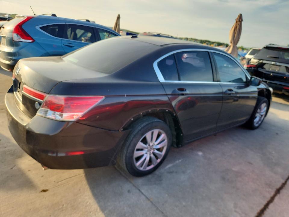2011 Honda Accord VIN 1HGCP2F89BA071424 COPART salvage auction — FRONT END, Tx - Nonrepairable Title, sold $900 on 2026-07-02 (photo 3)