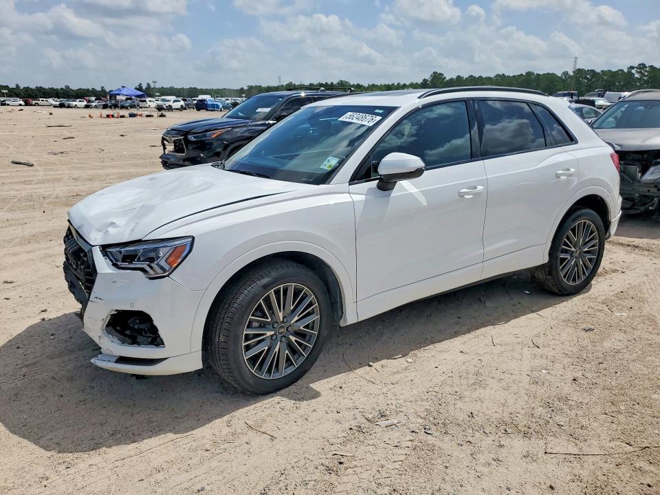 2024 Audi Q3 VIN WA1AUCF32R1085274 COPART salvage auction — FRONT END, La - Cert Of Title-Salvage, sold $13,900 on 2026-07-28 (photo 1)