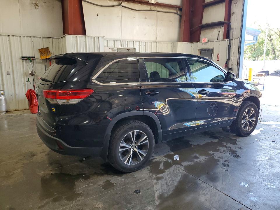 2018 Toyota Highlander VIN 5TDBZRFH9JS879318 COPART salvage auction — FRONT END, Ny - Mv-907A Salvage Certificate, sold $5,600 on 2026-08-01 (photo 3)