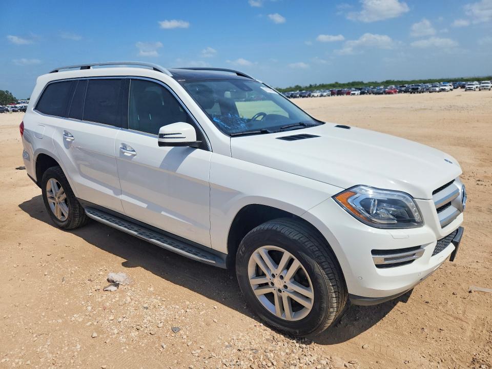 2014 Mercedes-benz Gl-klasse VIN 4JGDF7CE8EA285091 COPART salvage auction — MINOR DENT/SCRATCHES, Salvage Title, sold $2,250 on 2026-07-09 (photo 4)