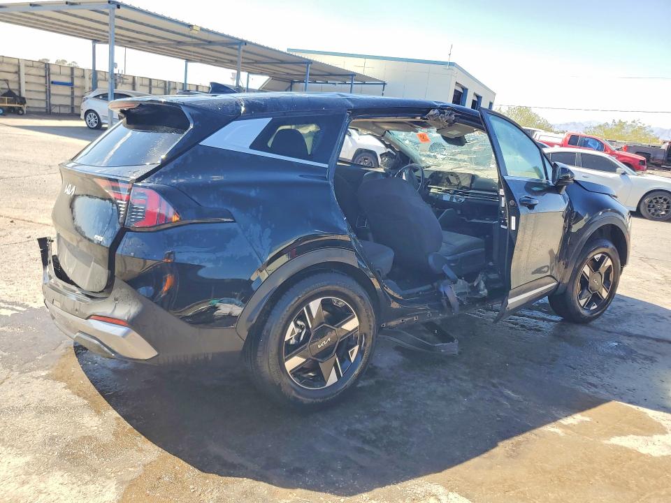 2026 Kia Sportage VIN 5XYK2CDF3TG362325 COPART salvage auction — ALL OVER, Tx - Nonrepairable Title, sold $250 on 2026-07-10 (photo 3)