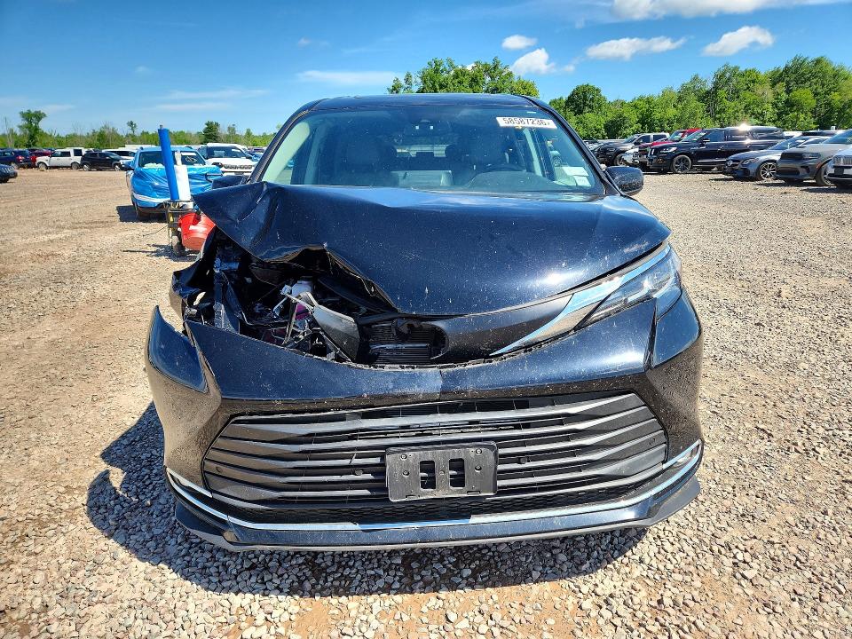 2021 Toyota Sienna VIN 5TDYSKFC5MS019849 COPART salvage auction — FRONT END, Ny - Mv-907A Salvage Certificate, sold $11,000 on 2026-07-07 (photo 5)