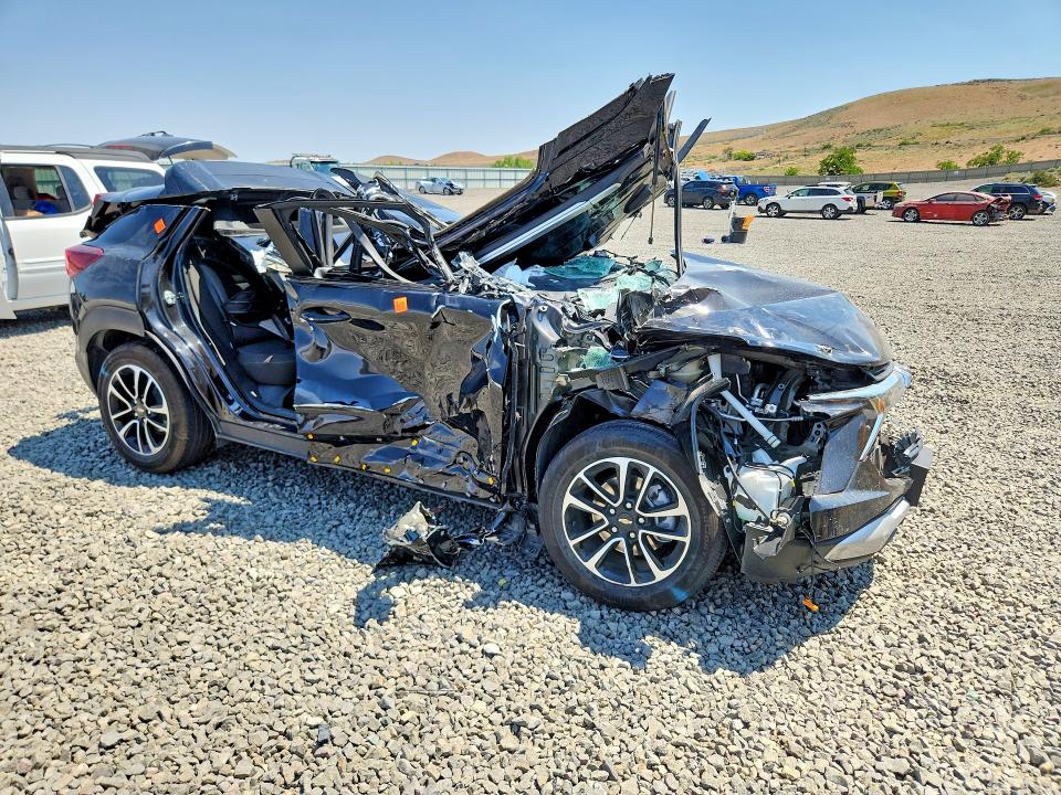 2025 Chevrolet Trailblazer VIN KL79MPSL2SB200815 COPART salvage auction — ROLLOVER, NV - NON-REPAIRABLE VEHICLE CERT, sold $100 on 2026-07-16 (photo 4)