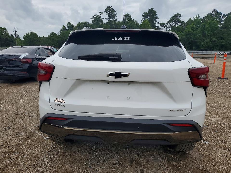 2025 Chevrolet Trax VIN KL77LKEPXSC101777 COPART salvage auction — FRONT END, La - Cert Of Title-Salvage, sold $9,100 on 2026-07-07 (photo 6)