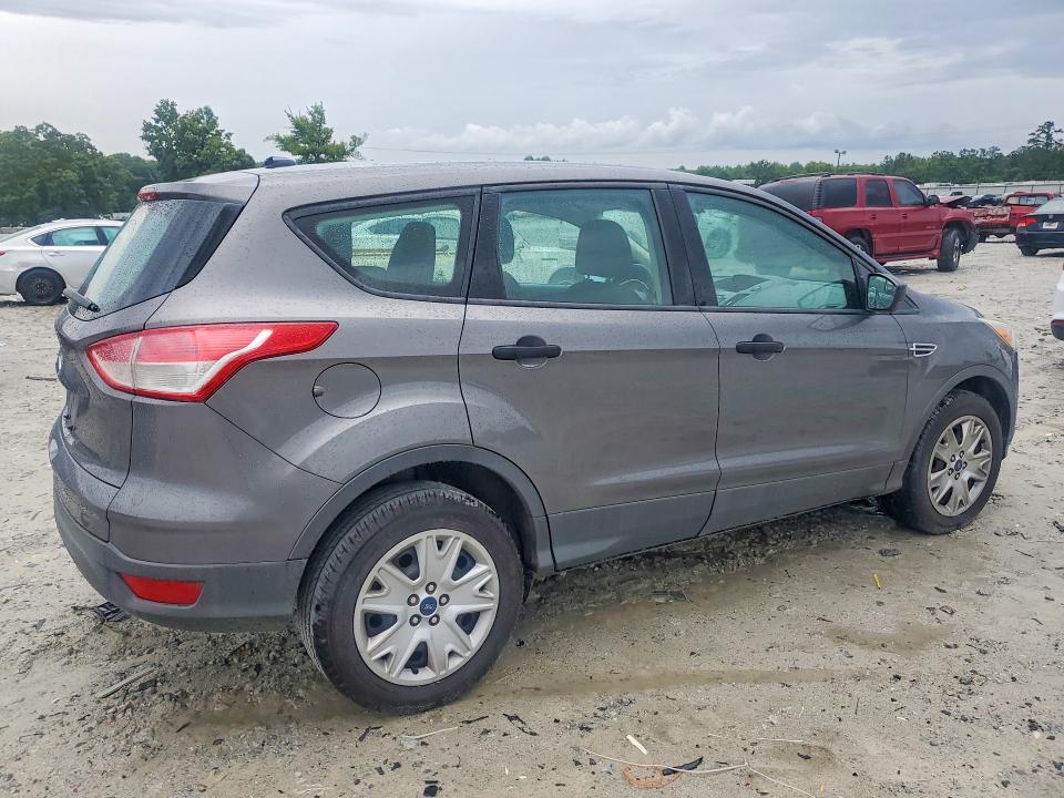 2013 Ford Escape VIN 1FMCU0F70DUB12104 COPART salvage auction — MINOR DENT/SCRATCHES, Ga - Certificate Of Title, sold $425 on 2026-07-02 (photo 3)