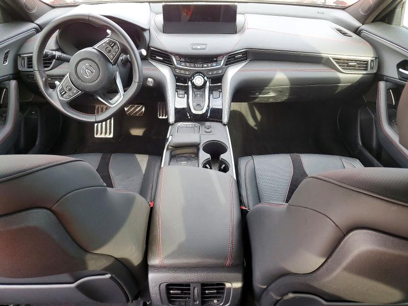 2025 Acura Tlx VIN 19UUB6F5XSA002841 COPART salvage auction — MINOR DENT/SCRATCHES, Ny - Mv-907A Salvage Certificate, sold $24,100 on 2026-07-21 (photo 8)