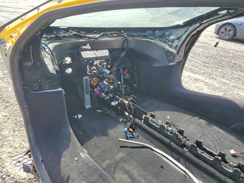 2016 Mclaren 570s VIN SBM13DAA5GW000603 COPART salvage auction — STRIPPED, Or - Salvage Title Certificate, sold $1,800 on 2026-07-03 (photo 8)