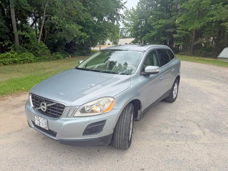 2012 Volvo Xc60 VIN YV4940DZ4C2317578 COPART salvage auction — NORMAL WEAR, Nc - Dealer Only Clean Title (P), sold $475 on 2026-07-09 (photo 2)