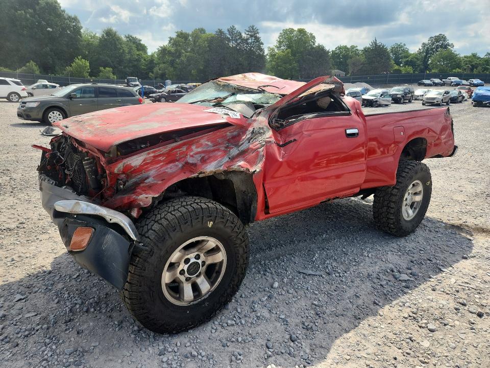 2000 Toyota Tacoma VIN 4TAPM62N3YZ671048 COPART salvage auction — ALL OVER, Tn - Salvage Certificate, sold $750 on 2026-07-09 (photo 1)