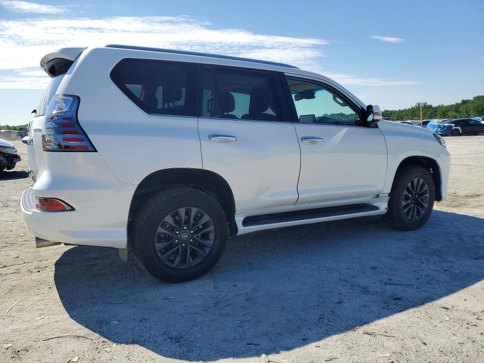 2022 Lexus Gx VIN JTJAM7BX6N5324122 COPART salvage auction — SIDE, Sc - Cert Of Title-Salvage, sold $32,250 on 2026-07-13 (photo 3)