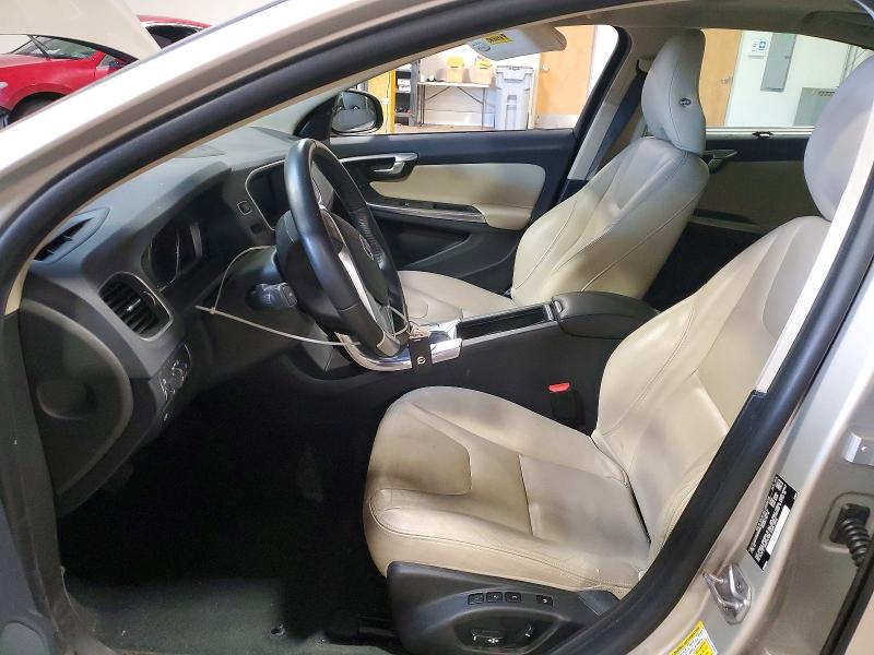 2017 Volvo S60 VIN LYV402TK5HB128968 COPART salvage auction — ROLLOVER, Pa - Certificate Of Salvage, sold $825 on 2026-07-06 (photo 7)