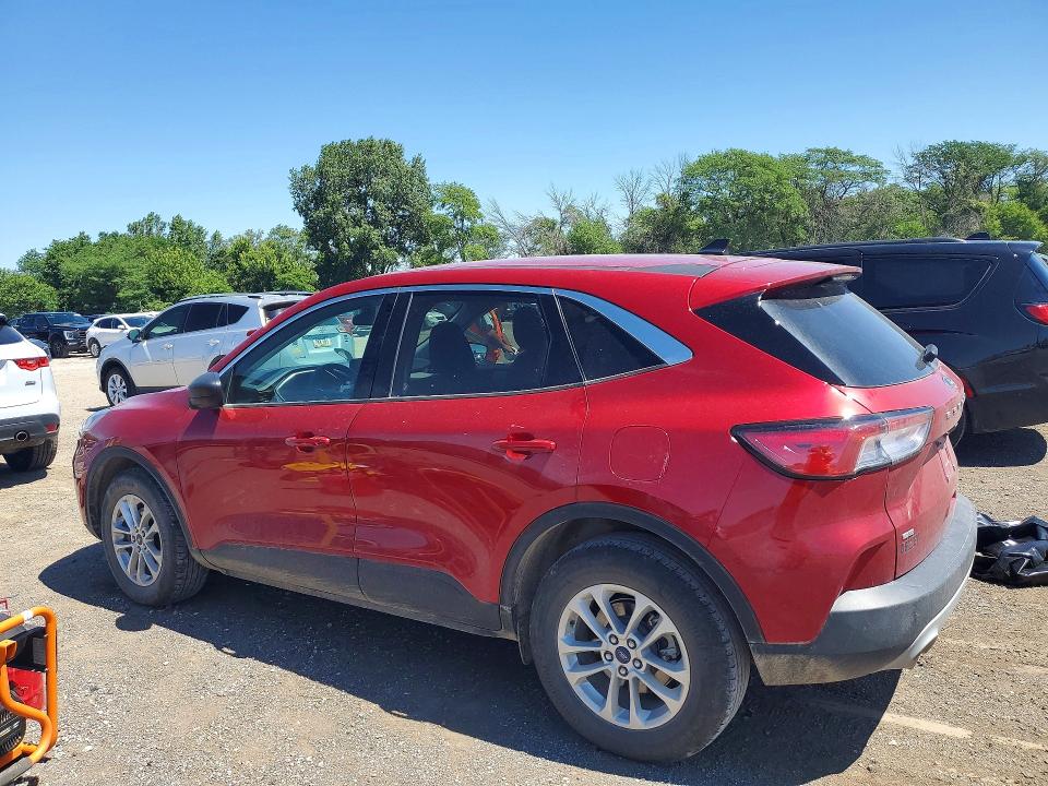 2022 Ford Escape VIN 1FMCU9G6XNUA32286 COPART salvage auction — HAIL, IA - CERT OF TITLE-SALVAGE TITLE, sold $8,300 on 2026-07-24 (photo 2)
