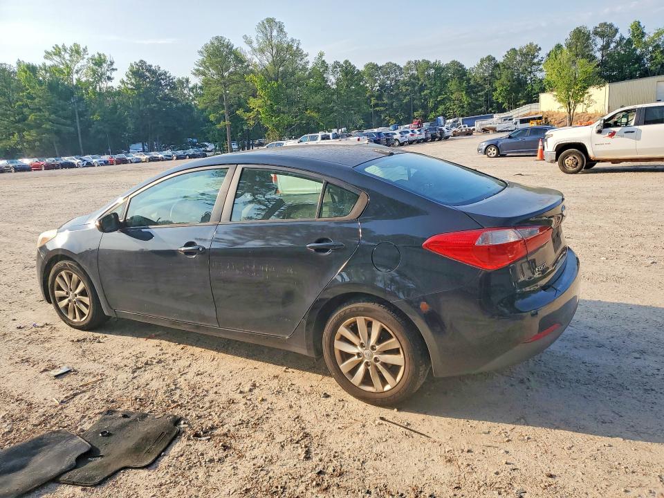 2014 Kia Forte VIN KNAFX4A62E5155172 COPART salvage auction — MINOR DENT/SCRATCHES, Nc - Dealer Only Clean Title, sold $725 on 2026-07-10 (photo 2)