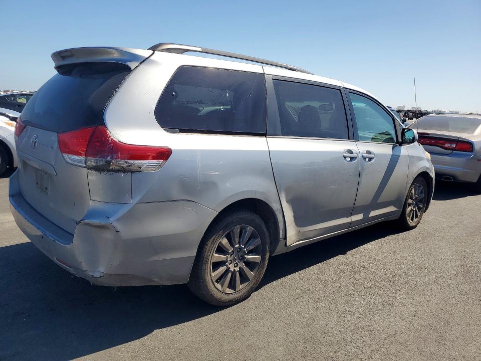 2014 Toyota Sienna VIN 5TDJK3DCXES077807 COPART salvage auction — ALL OVER, Ca - Dis/Dlr/Exp Only Clean Title, sold $950 on 2026-07-13 (photo 3)