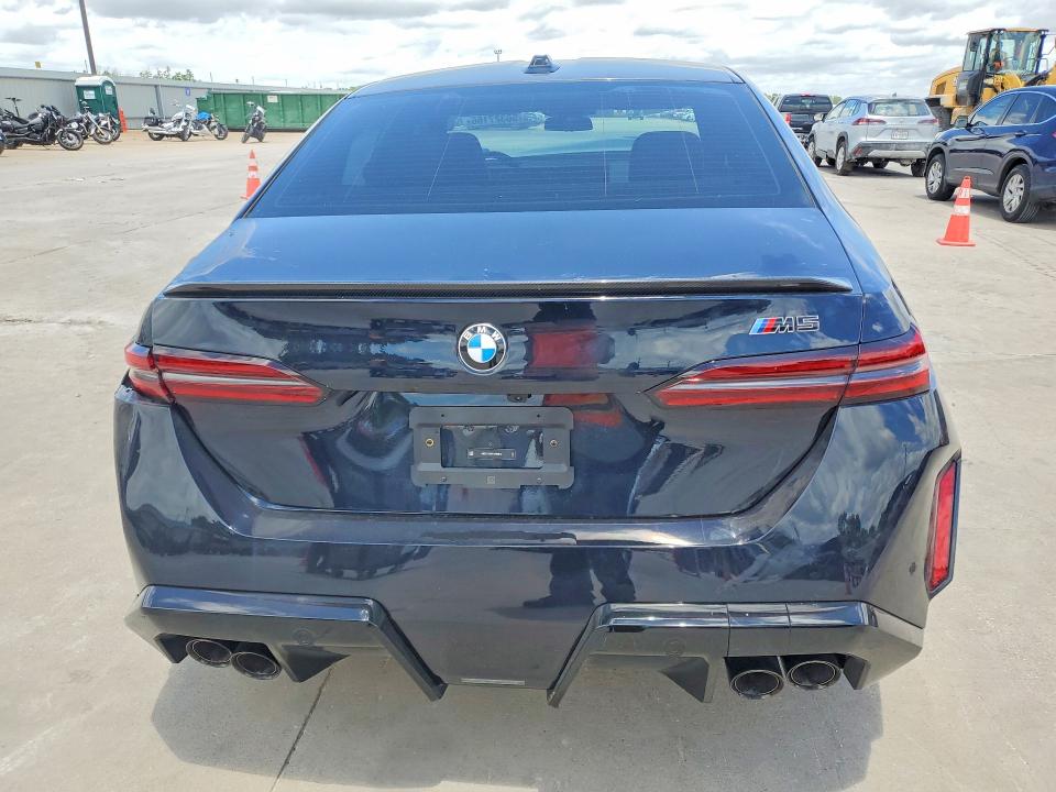 2026 BMW M5 VIN WBS83FK02TCW63513 COPART salvage auction — FRONT END, TX - SALVAGE VEHICLE TITLE, sold $56,500 on 2026-07-09 (photo 6)
