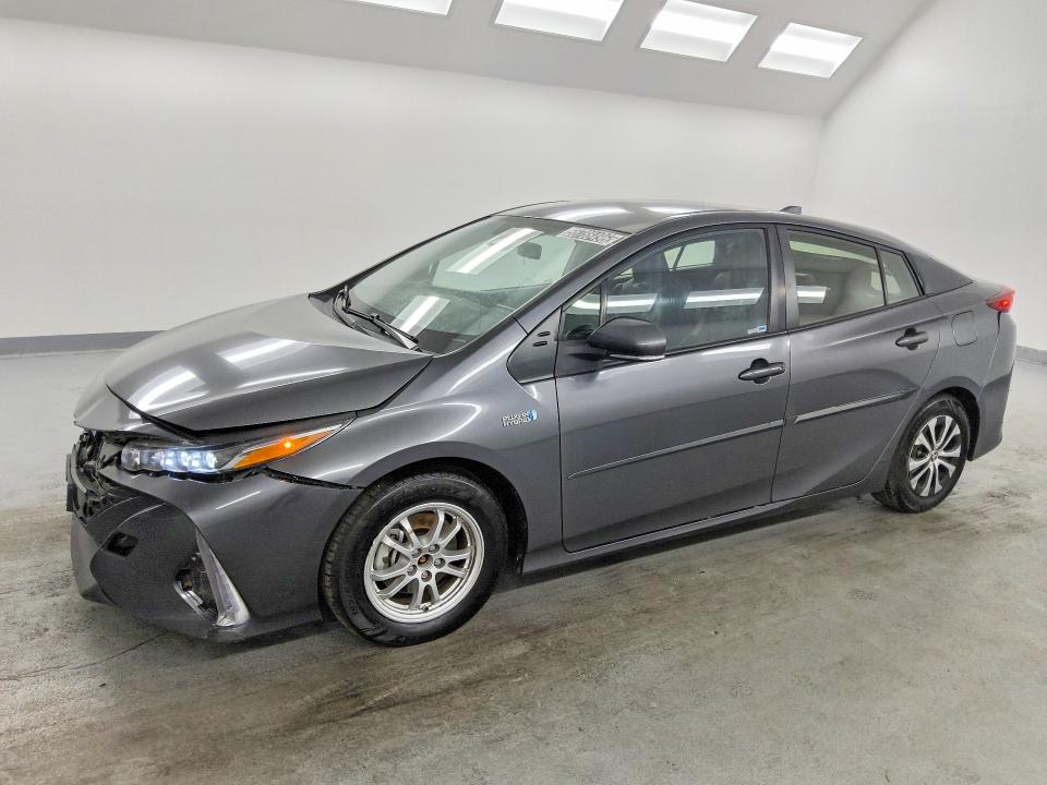 2021 Toyota Prius prime VIN JTDKAMFP6M3194586 COPART salvage auction — FRONT END, Ca - Certificate Of Title, sold $9,200 on 2026-08-18 (photo 1)